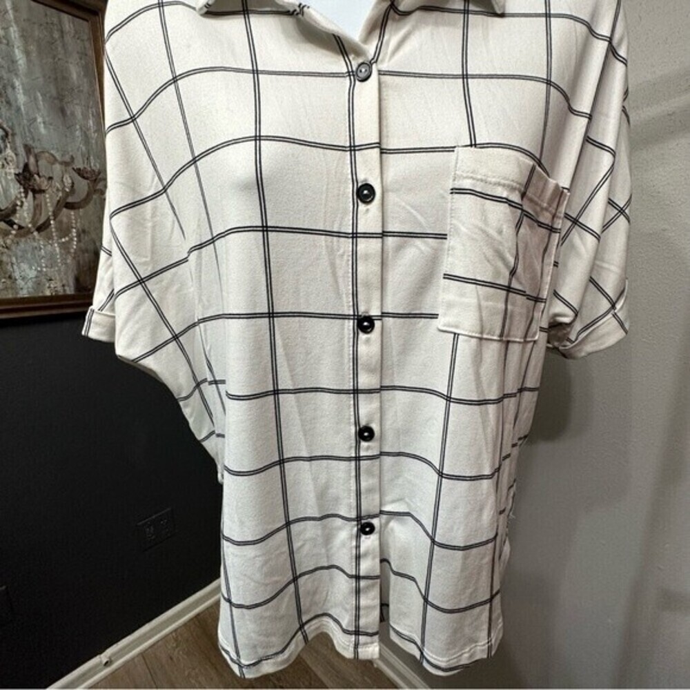 Sweet Rain Button Down Black&White Plaid Striped Size Medium Blouse Top - Picture 11 of 12
